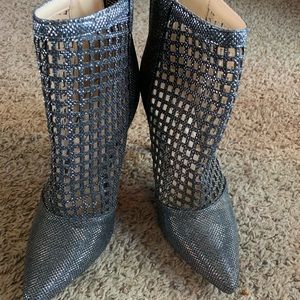 Gunmetal Silver/Black cage booties size 7